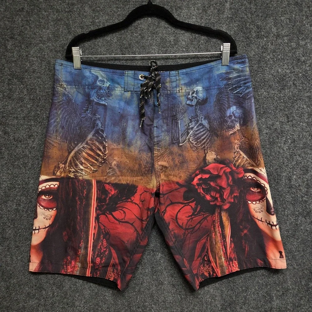 More Core Division MCD Board Shorts Mens 34 10